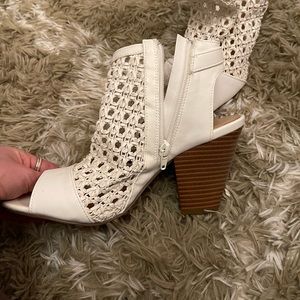 Shoedazzle heels